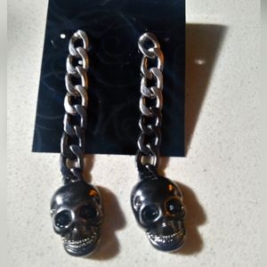 Black Skull Earrings Drops